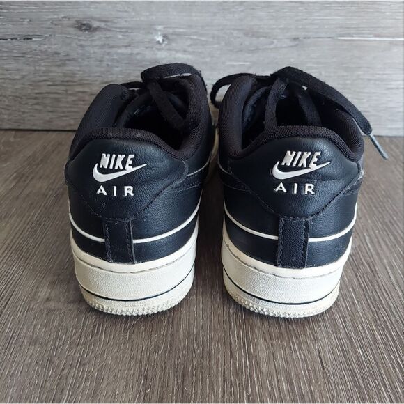 Nike Air Force LV8 3 Black GS Shoe Size 7Y CJ4092-001 - Picture 5 of 10